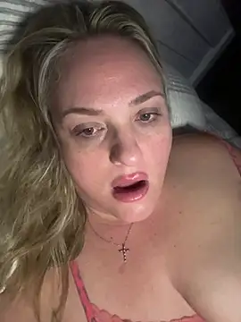 1SexyQueen online show from April 24, 2026, 7:54 am