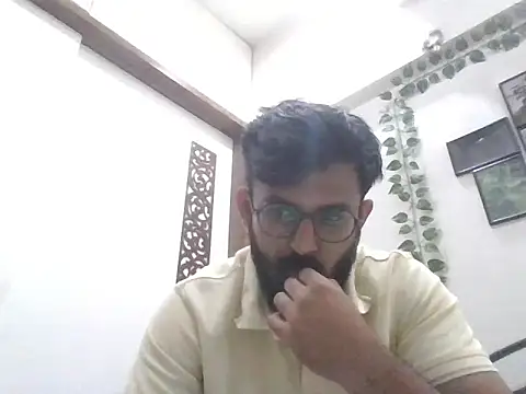 Snapshot of aryaka1303 chatting on July 1, 2026, 3:23 pm aryaka1303 online show from July 1, 2026, 3:23 pm