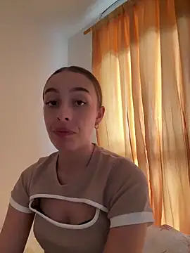 Lauren Storm online show from May 1, 2026, 9:31 pm