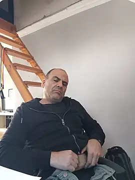Guapo007sexy online show from June 18, 2026, 4:56 pm