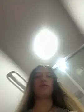 Snapshot of TiffanyCooper_ chatting on March 20, 2026, 10:44 pm TiffanyCooper online show from March 20, 2026, 10:44 pm