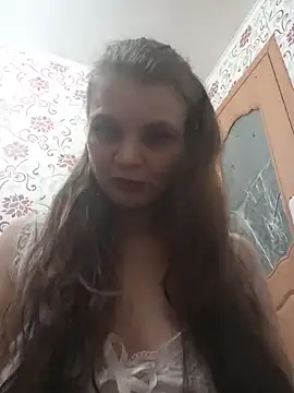 Snapshot of -MilfAnn- chatting on April 13, 2026, 4:33 pm -MilfAnn- online show from April 13, 2026, 4:33 pm