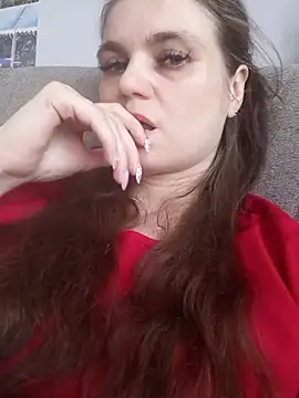 Snapshot of -MilfAnn- chatting on April 15, 2026, 5:46 am -MilfAnn- online show from April 15, 2026, 5:46 am