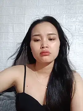 Akile80 online show from May 24, 2026, 3:12 pm