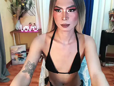 2fuckingwildDolls online show from May 9, 2026, 12:25 am