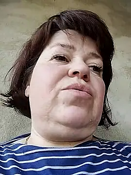 ViktoriaToytor55 online show from June 3, 2026, 3:06 pm