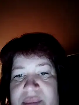ViktoriaToytor55 online show from June 12, 2026, 8:28 pm