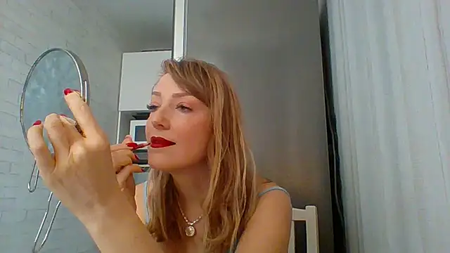 Snapshot of Satu8 chatting on April 13, 2026, 7:45 am Satu8 online show from April 13, 2026, 7:45 am