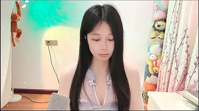QQ-7890 online show from April 29, 2026, 5:22 am