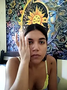 Snapshot of isabellahofmann chatting on May 2, 2026, 6:46 pm isabellahofmann online show from May 2, 2026, 6:46 pm