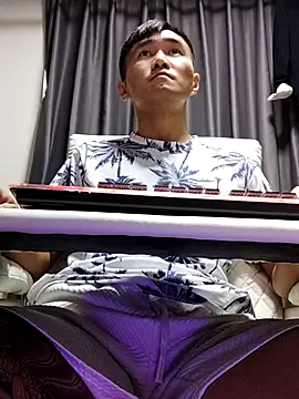 HK-TIGER online show from April 28, 2026, 9:03 am