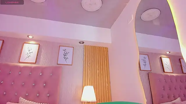 Jorinde Sexy online show from July 5, 2026, 4:19 am