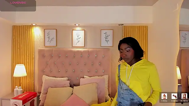 Jorinde Sexy online show from June 20, 2026, 4:39 am