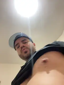 Snapshot of JhanHeat chatting on March 24, 2026, 12:54 am JhanHeat online show from March 24, 2026, 12:54 am