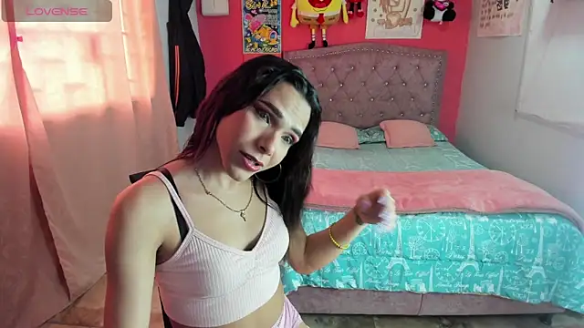 Sofia Hot Latina online show from May 23, 2026, 9:58 pm