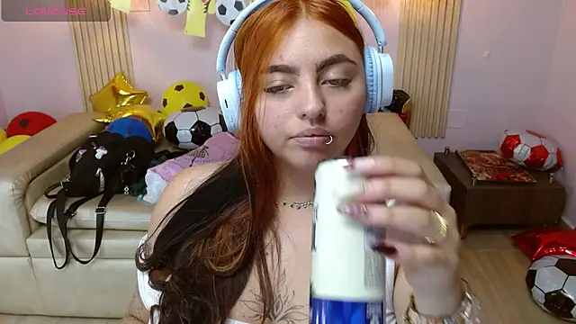 Miley Clarck online show from July 10, 2026, 7:25 pm