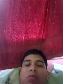 alee28728 online show from March 27, 2026, 8:32 pm