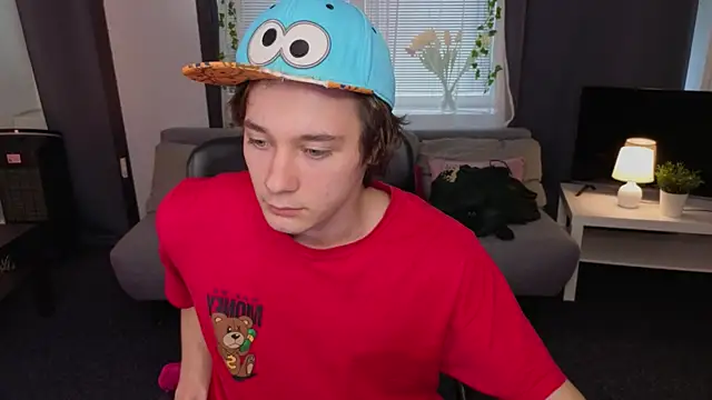 KevinStrike online show from March 26, 2026, 2:37 pm