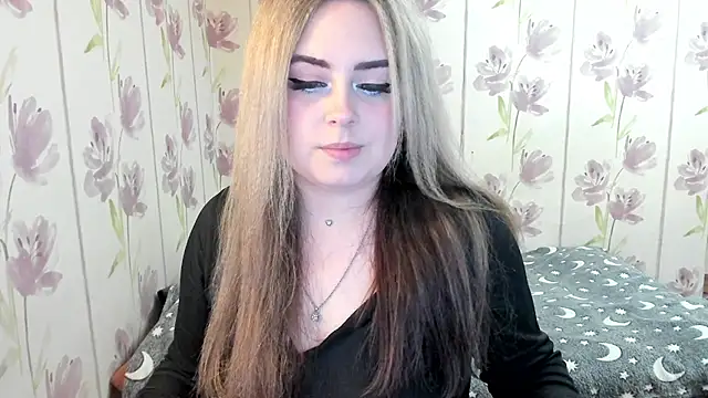 Agathameoww online show from May 26, 2026, 9:24 pm
