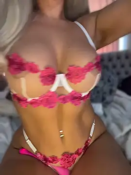 PinaColaBoom online show from July 13, 2026, 4:23 am
