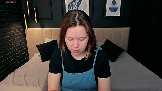 Vanessa ama online show from May 14, 2026, 5:48 am