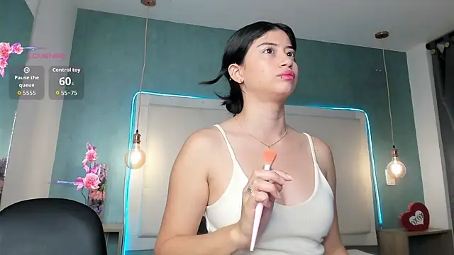 mia gomez7 online show from May 15, 2026, 1:31 pm