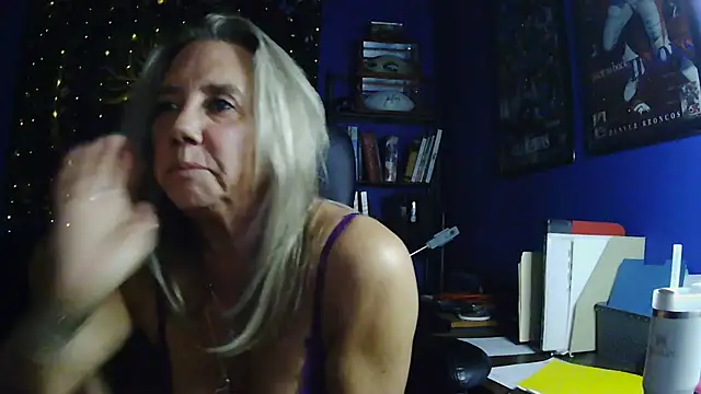 Snapshot of alilliwitch chatting on March 20, 2026, 1:28 am alilliwitch online show from March 20, 2026, 1:28 am