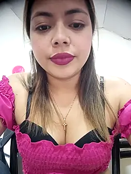 Yelii  online show from May 10, 2026, 5:15 pm