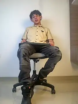 Connor Turner online show from March 20, 2026, 1:23 pm