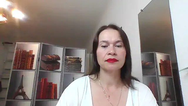 Selena Moo online show from June 16, 2026, 10:04 am
