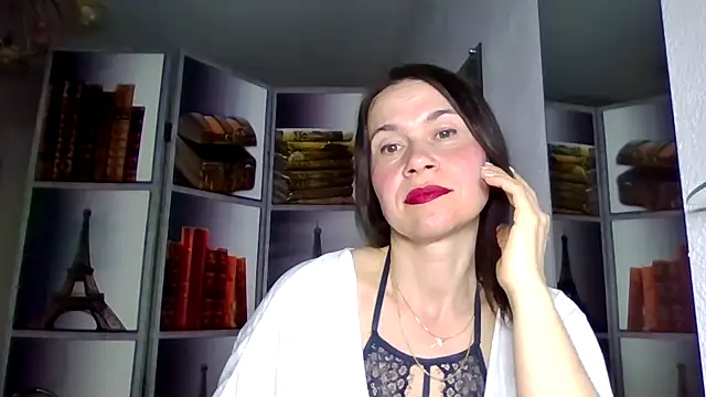 Selena Moo online show from March 20, 2026, 10:49 am