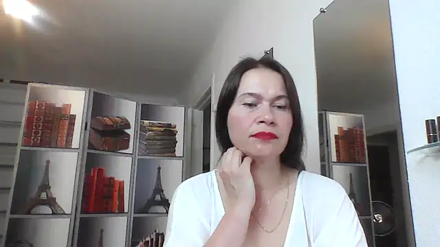 Selena Moo online show from June 7, 2026, 9:36 am