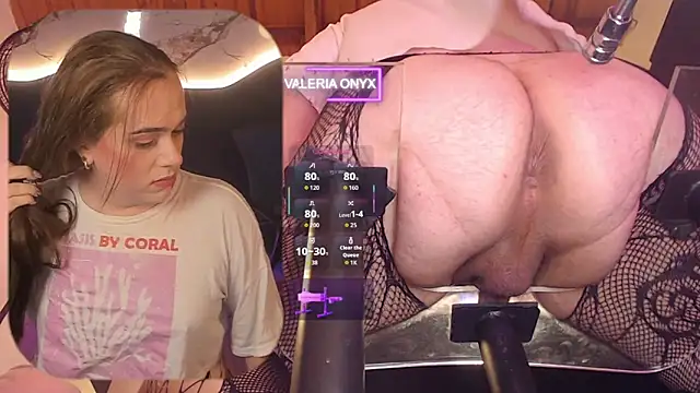ValeriaOnyx online show from June 14, 2026, 3:57 pm