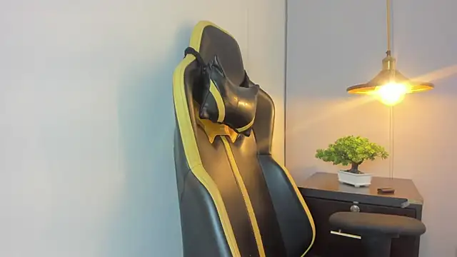 sofi alix online show from March 28, 2026, 7:26 pm