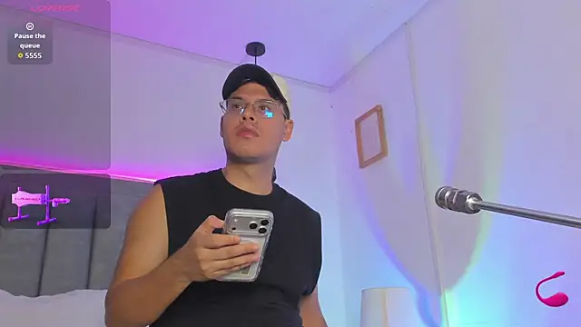 Liam ruse online show from June 25, 2026, 8:47 pm