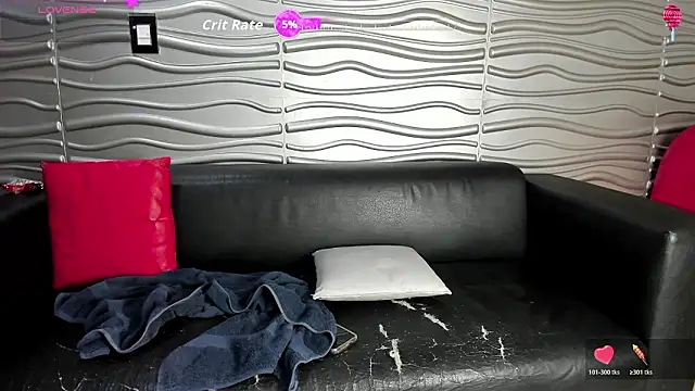 Snapshot of Tripleexperience18xxx chatting on March 21, 2026, 1:40 am Tripleexperience18xxx online show from March 21, 2026, 1:40 am