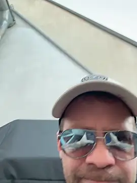 stefhart online show from April 11, 2026, 5:27 pm