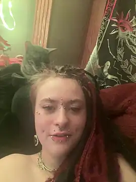 darlingvicuous online show from March 24, 2026, 2:55 am