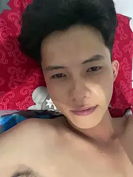 Snapshot of Nguyencuong1999 chatting on April 17, 2026, 12:02 am Nguyencuong1999 online show from April 17, 2026, 12:02 am