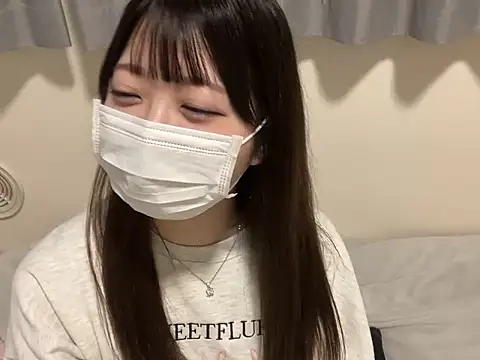 Snapshot of y-u-r-a-33 chatting on March 26, 2026, 3:16 am y-u-r-a-33 online show from March 26, 2026, 3:16 am