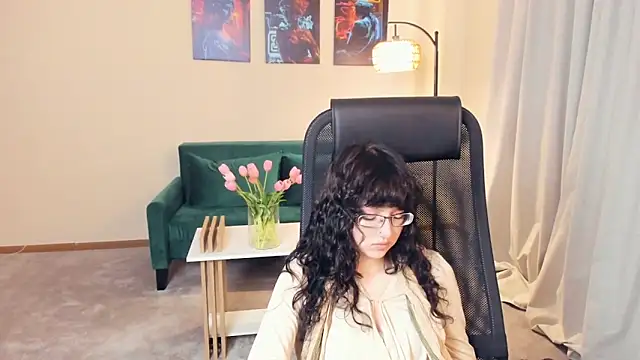 JordanSvetlik online show from March 23, 2026, 2:39 pm