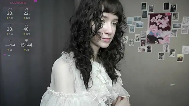 DellaLeck online show from July 28, 2026, 8:23 pm