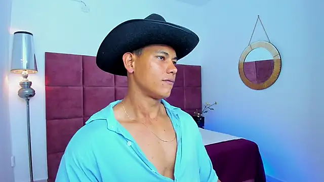 Snapshot of LORD_HERAKLES chatting on March 26, 2026, 5:39 am LORD HERAKLES online show from March 26, 2026, 5:39 am