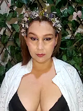 Maddy Hot online show from April 20, 2026, 9:12 am