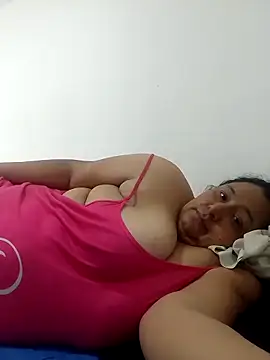 tistmature-69 online show from June 10, 2026, 3:02 pm