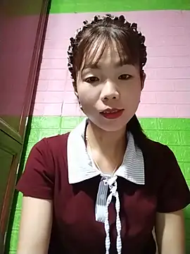 AmyLinee01 online show from May 29, 2026, 5:13 am