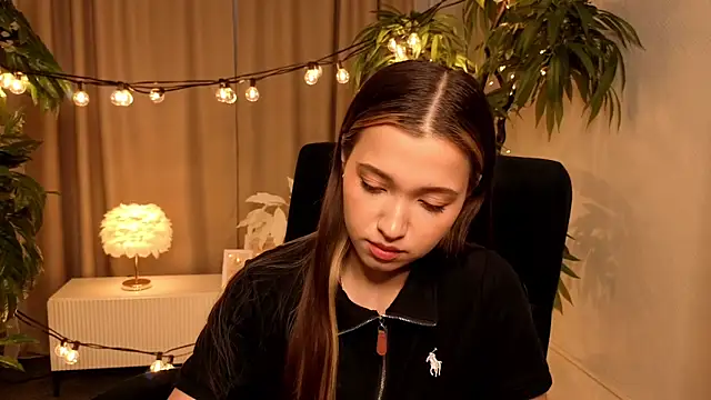 Snapshot of AnnaBerrys chatting on March 28, 2026, 1:12 pm AnnaBerrys online show from March 28, 2026, 1:12 pm