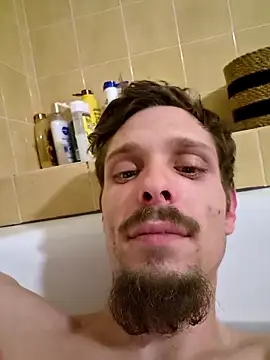 Snapshot of legars844 chatting on March 31, 2026, 2:30 pm legars844 online show from March 31, 2026, 2:30 pm