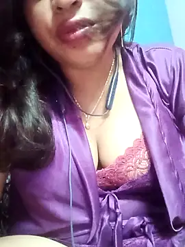 Snapshot of Hot_ri_ya69 chatting on March 25, 2026, 6:18 pm Hot ri ya69 online show from March 25, 2026, 6:18 pm