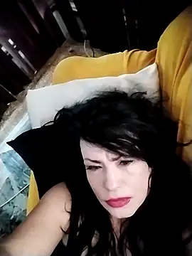 Sophy Leon online show from April 22, 2026, 7:53 pm